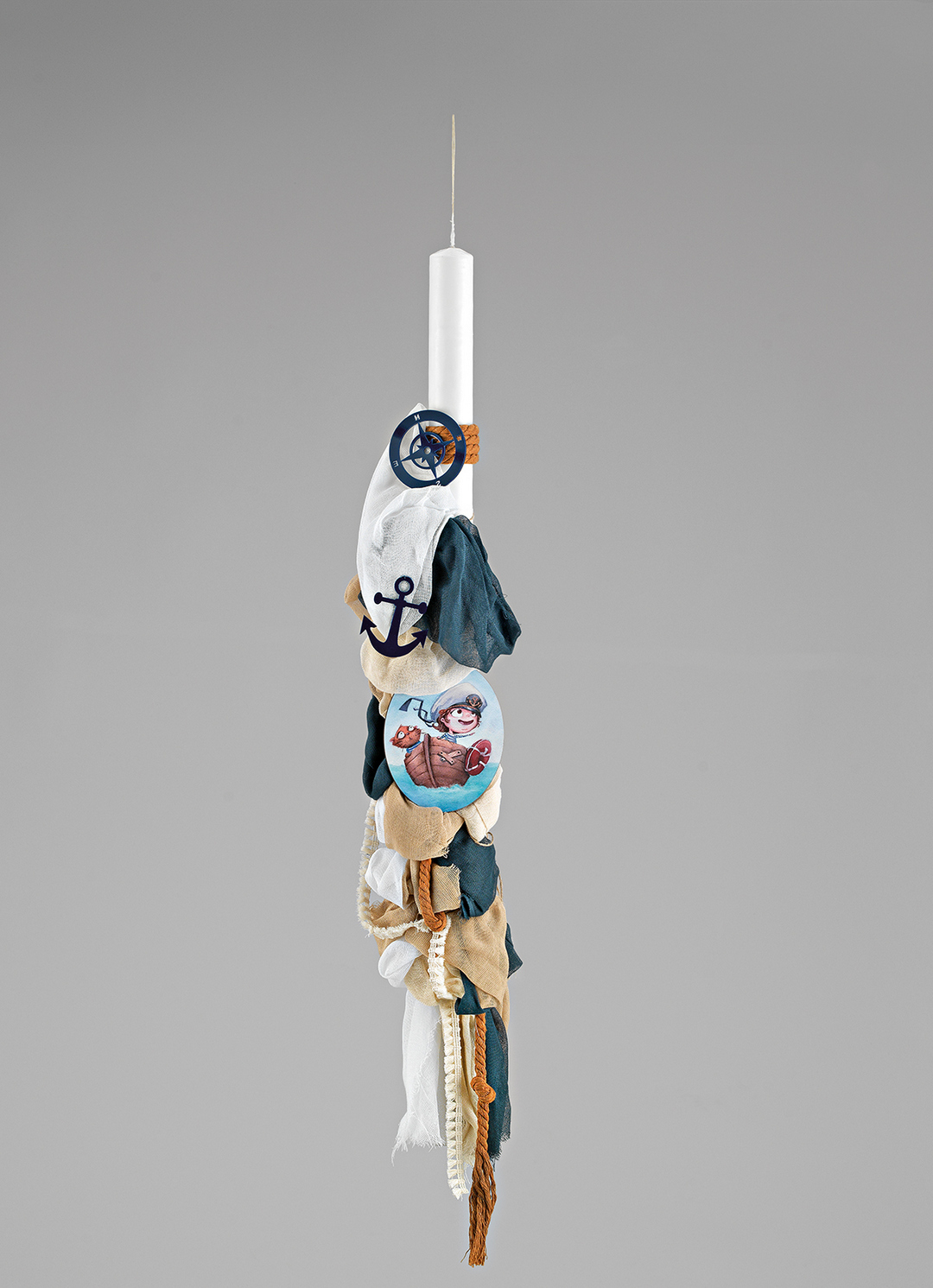 ΛΒ 234 Λαμπάδα Βάπτισης «Μικρός Ναυτικός» με Θαλασσινά Στοιχεία Μεγάλη Περιγραφή ΛΒ234 - Image 1