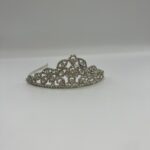 Ασημένια Πριγκιπική Τιάρα – Λάμψη & Αριστοκρατική Ομορφιά για τη Νύφη! - Image 2