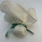 Μπομπονιέρα Γάμου με Ύφασμα και Τούλι σε Φυσικές Αποχρώσεις και Φιόγκο - Image 2