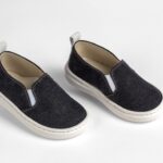 Στυλάτα Slip-On Βάπτισης σε Χακί για Μικρούς Κυρίους EVERKID A531M