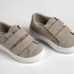 Πρακτικά Σουέτ Sneakers Βάπτισης με Αυτοκόλλητα για Μικρούς Κυρίους EVERKID Α534Ε