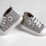 Στιλάτα High-Top Sneakers Βάπτισης σε Γκρι Μελανζέ με Ασημί Αστέρι για Μικρούς Κυρίους EVERKID Α538Α