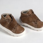 Μποτάκια Βάπτισης για μικρούς πρίγκιπές everkid A541T ταμπά