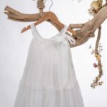 Η Αγνότητα της Στιγμής: Βαπτιστικό Φόρεμα με Τούλι και Δαντέλα ΜΒ Κ83Ε