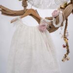 Η Χάρη της Πρώτης Ευχής: Βαπτιστικό Σύνολο με Δαντέλα και Λουλούδια ΜΒ Κ137