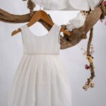 Η Απλότητα της Αγνότητας: Βαπτιστικό Φόρεμα με Δαντέλα και Λεπτομέρειες ΜΒ Κ143