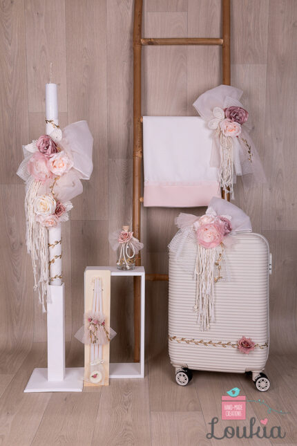 Βαπτιστικό πακέτο για κορίτσι Σετ Βάπτισης με Χρυσές Λεπτομέρειες -19