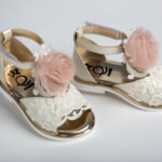Βαπτιστικά Σανδάλια "Ρομαντικό Λουλούδι" με Δαντέλα και Τούλι everkid K545E
