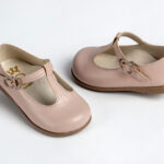 Ρόζ Βαπτιστικά Παπουτσάκια με Λουλούδια και Πέρλες everkid K559Ρ