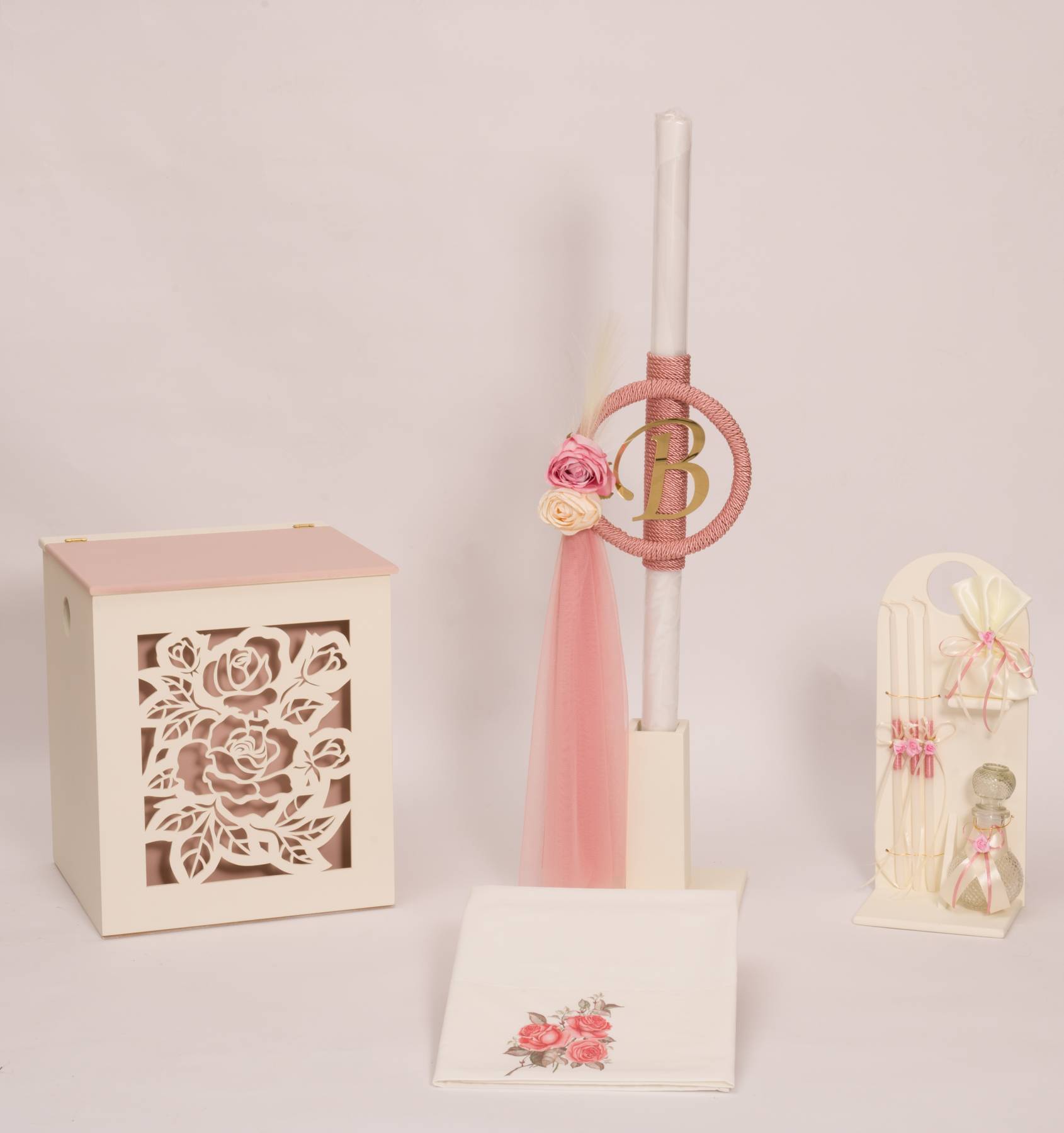 Βαπτιστικό πακέτο για κορίτσι-ΔΙΑΤΡΗΤΟ ΤΡΙΑΝΤΑΦΥΛΛΟ Βαπτιστικό πακέτο για κορίτσι-ΔΙΑΤΡΗΤΟ ΤΡΙΑΝΤΑΦΥΛΛΟ