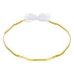 Εντυπωσιακά επάργυρα στέφανα γάμου με κομψές χρυσές λεπτομέρειες, που αποπνέουν διαχρονική φινέτσα και συμβολίζουν την ένωση δύο ψυχών με αγάπη και αφοσίωση.