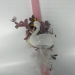 Πασχαλινή λαμπάδα για κορίτσι ΚΥΚΝΟΣ-ΧΕΙΡΟΠΟΙΗΤΗ - Image 2