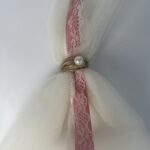 Μπομπονιέρα Τούλι με Δαντέλα και Πέρλα: Ένα Αέρινο και Ρομαντικό Δώρο - Image 2