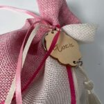 Μπομπονιέρα Βάπτισης Δίχρωμη με Χαραγμένο Όνομα - Image 2