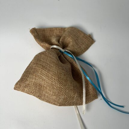 Μπομπονιέρα Βάπτισης Λινάτσα με Γαλάζιες Κορδέλες