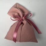 Μπομπονιέρα Βάπτισης Υφασμάτινη Σάπιο Μήλο με Σατέν Κορδέλες