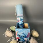 Πασχαλινή Λαμπάδα Stitch με Μολυβοθήκη – Το Απόλυτο Δώρο για Μικρούς Φαν! - Image 2