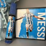 Μπλε Λαμπάδα Messi με Μολυβοθήκη & Φωτιζόμενο Διακοσμητικό – Διαθέσιμα και Ξεχωριστά - Image 4