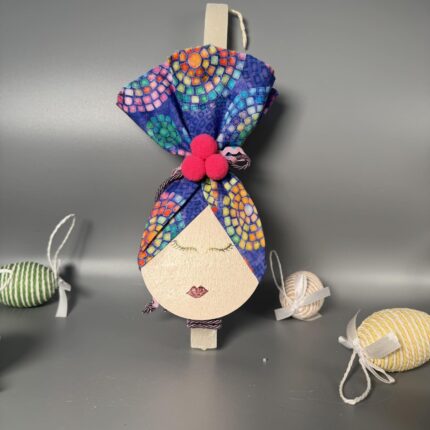 Πασχαλινή Λαμπάδα "Πρόσωπο με Πολύχρωμο Ύφασμα"