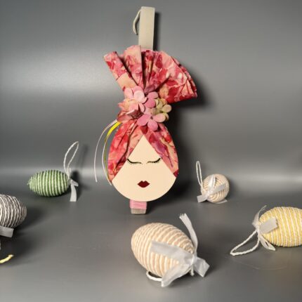 Πασχαλινή Λαμπάδα "Πρόσωπο με Ροζ Λουλούδια"