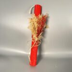 Χειροποίητη Κόκκινη Λαμπάδα από μελλισοκέρι με Φυσικό Στολισμό