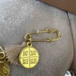 Ονειρεμένο Βαπτιστικό Πακέτο  - Με θέμα ουράνιο τόξο και το μονόγραμμα της επιλογής σας - Image 2