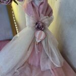 Ρομαντικό Βαπτιστικό Πακέτο σε Αποχρώσεις Ροζ Πούδρας με μονόγραμμα και λουλούδια ΧΕΙΡΟΠΟΙΗΤΟ - Image 10