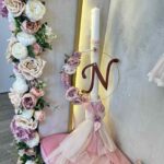 Ρομαντικό Βαπτιστικό Πακέτο σε Αποχρώσεις Ροζ Πούδρας με μονόγραμμα και λουλούδια ΧΕΙΡΟΠΟΙΗΤΟ - Image 4