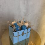 Αρωματική Ανθοδέσμη Blue and flowers – Χειροποίητη Σύνθεση Λουλουδιών