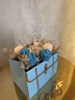 Αρωματική Ανθοδέσμη Blue and flowers – Χειροποίητη Σύνθεση Λουλουδιών - Image 3