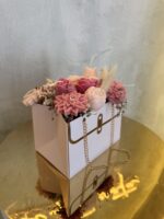 Αρωματική Ανθοδέσμη Rose and flowers – Χειροποίητη Σύνθεση Λουλουδιών