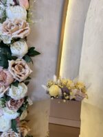 Golden Bloom – Χειροποίητη Ανθοδέσμη από Κεριά Σόγιας - Image 3