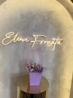 «Purple Velvet» – Χριστουγεννιάτικη Σύνθεση Κεριών Σόγιας σε Λιλά Τσάντα Δώρου - Image 4